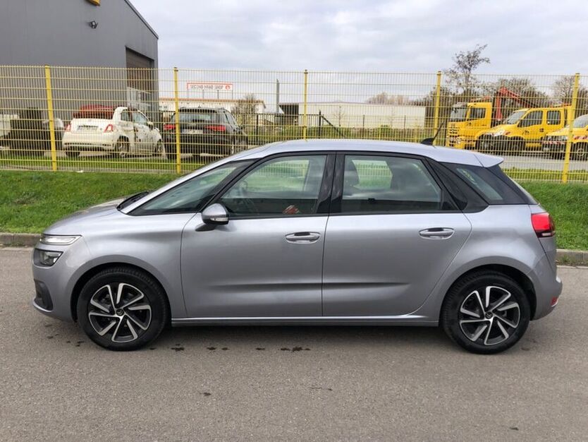 C4 SpaceTourer
