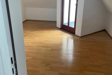 Wohnung Rastatt - 2 Zimmer, 60 m&sup2;, 700&euro; | Angebot:25472488