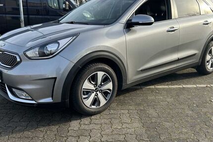 Kia Niro 46.000 km 16.890 &euro; Wörth 76744