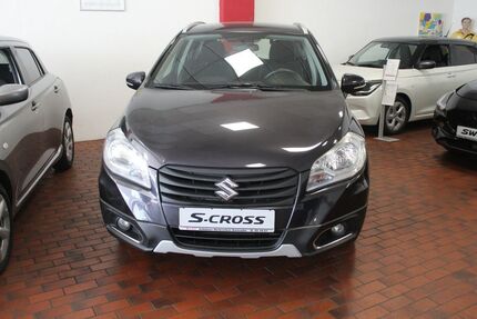Suzuki (SX4) S-Cross 70.210 km 10.800 &euro; Karlsruhe 76185
