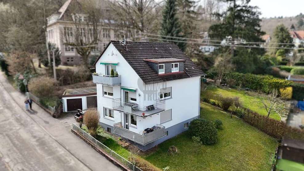 Haus zum Kaufen in Baden-Baden 649.000 € 238 m²