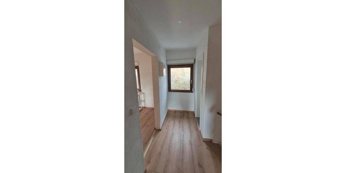 Geräumiges Reihenmittelhaus in traumhafter Lage - Blick über PF 6 zimmer