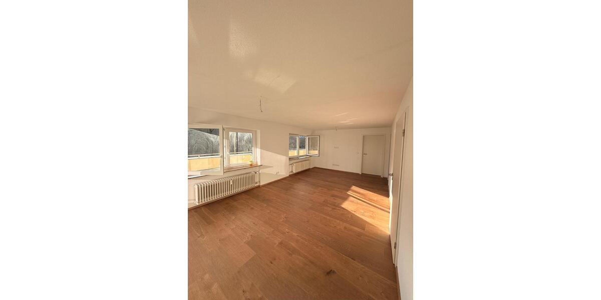 Frisch renovierte 3 Zimmerwohnung 3 zimmer