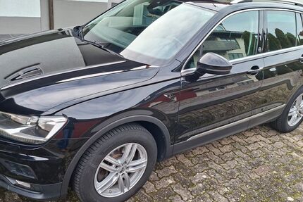 VW Tiguan 125.000 km 19.700 &euro; Neuburg 76776