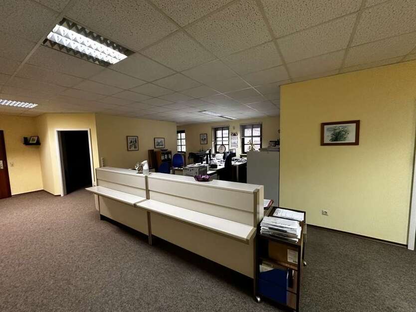 Büro in Rülzheim 1.420 € 142 m²