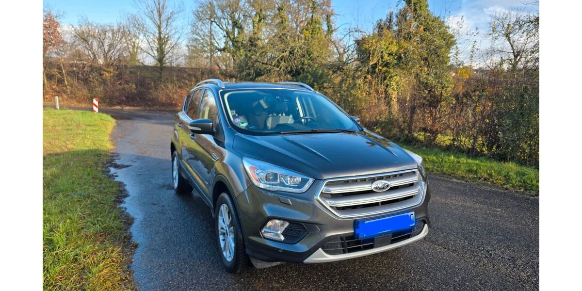 Ford Kuga 83.450 km 13.990 &euro; Bretten 75015