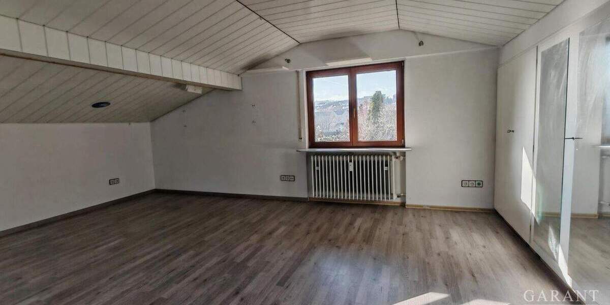 Einfamilienhaus Niefern Öschelbronn Niefern - 7 Zimmer, 239 m&sup2;, 630.000&euro; | Angebot:25778807