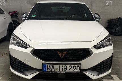 Cupra Leon 51.000 km 22.990 &euro; Karlsruhe 76131