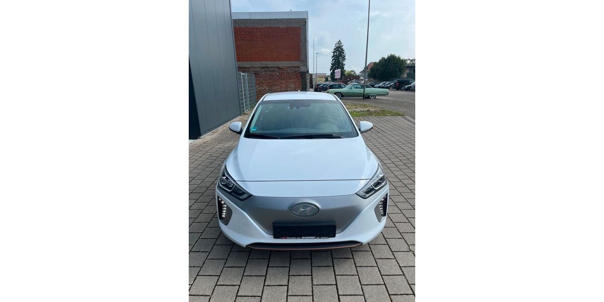 Hyundai IONIQ 108.000 km 14.990 &euro; Rastatt 76437