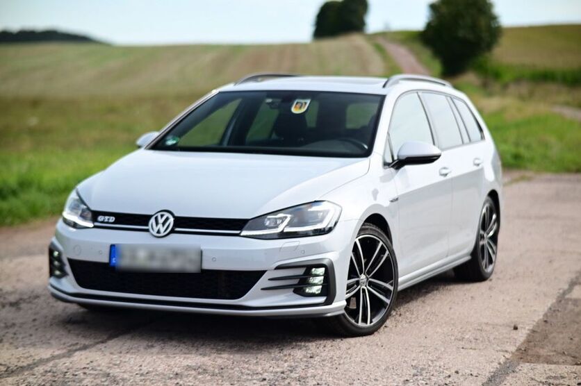 VW Golf 145.100 km 17.300 € Ubstadt Weiher 76698