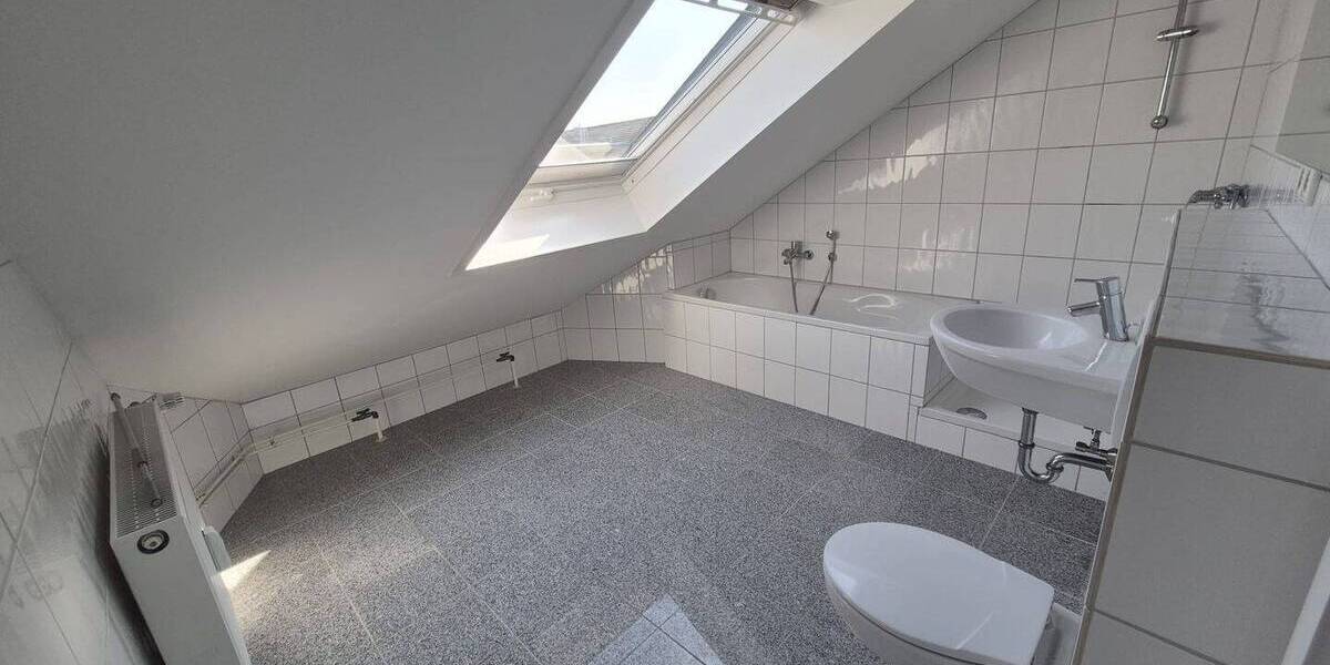 Etagenwohnung Karlsruhe Neureut - 2 Zimmer, 62 m&sup2;, 210.000&euro; | Angebot:26908592