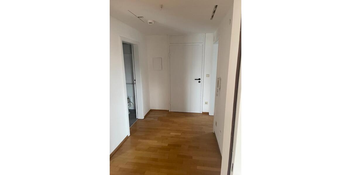 Dachgeschoßwohnung Rastatt - 1 Zimmer, 60 m&sup2;, 700&euro; | Angebot:25239739