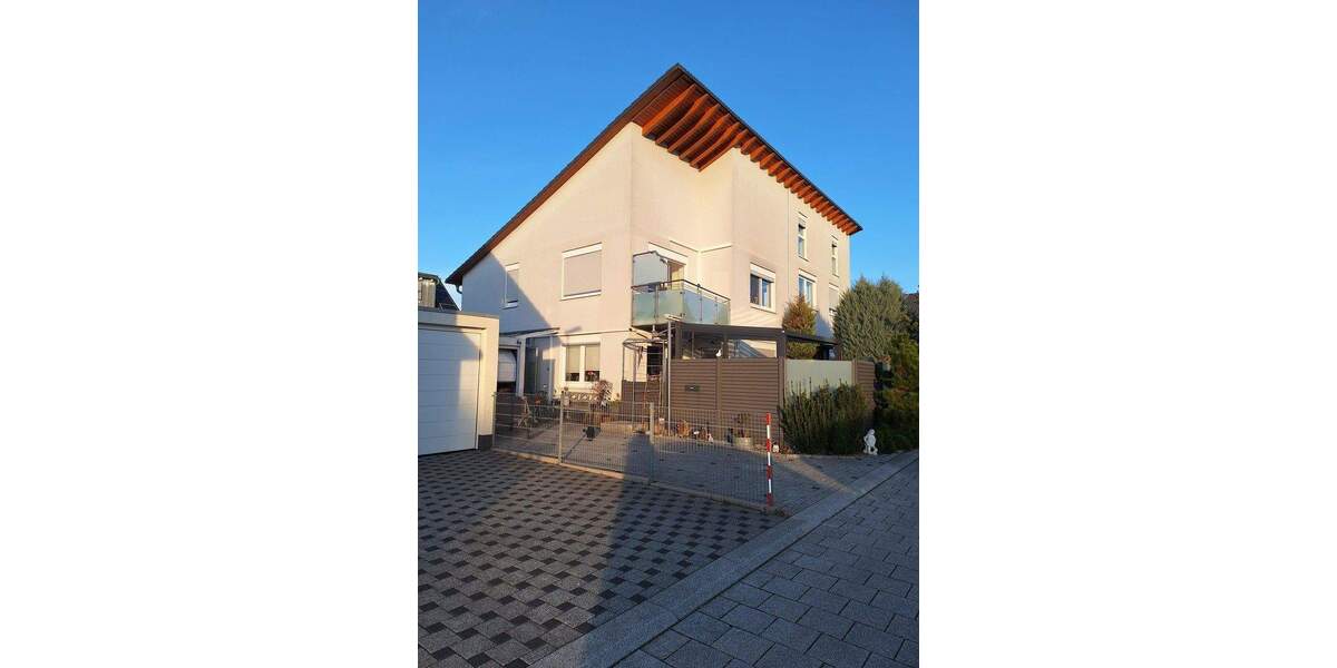 Doppelhaushälfte Kuppenheim - 6 Zimmer, 147 m&sup2;, 450.000&euro; | Angebot:25258078