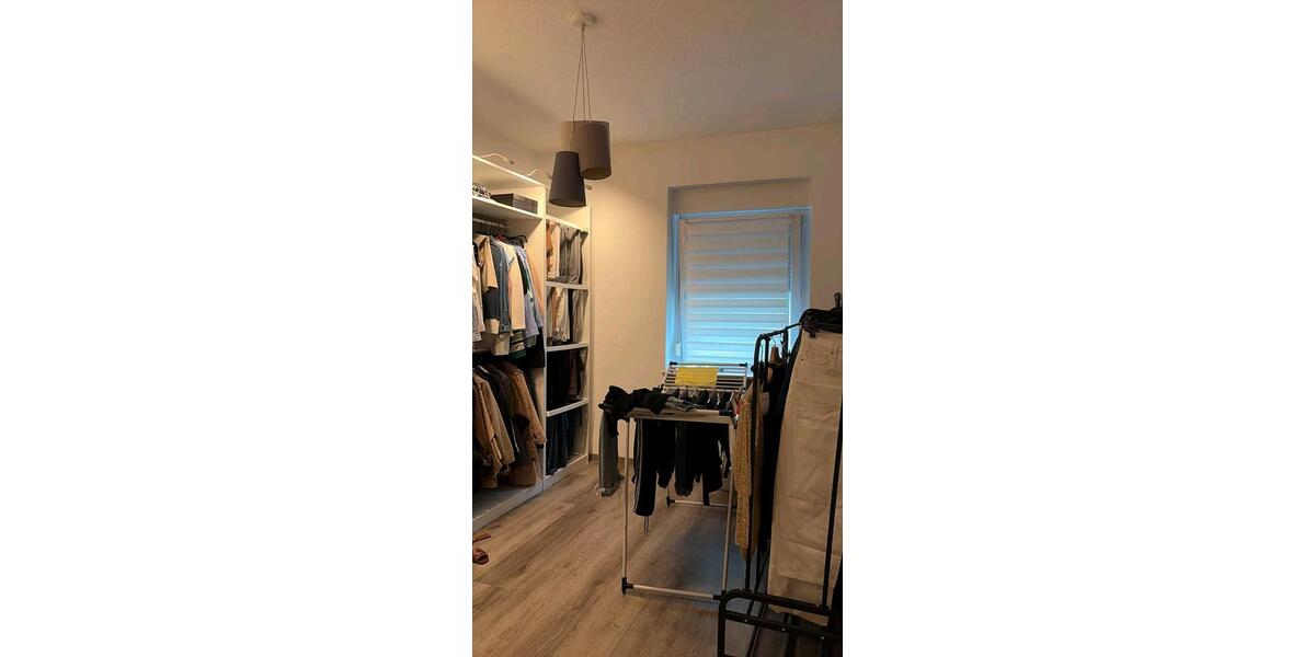Doppelhaushälfte Pforzheim Nordstadt - 7 Zimmer, 130 m&sup2;, 500.000&euro; | Angebot:27232222