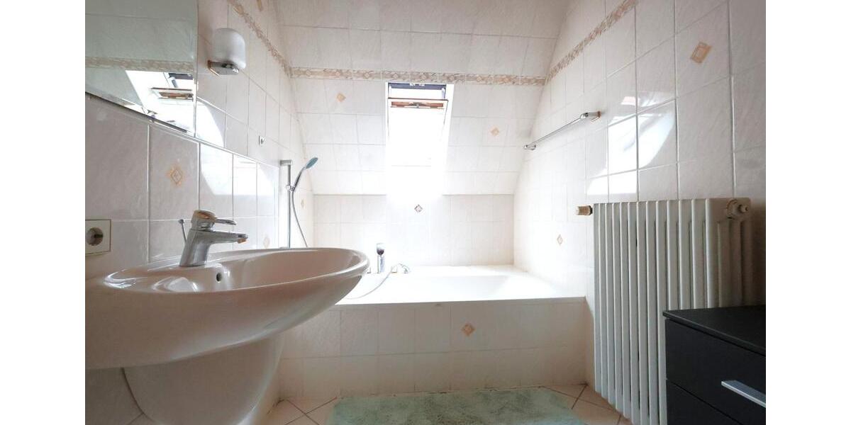 Einfamilienhaus Bruchsal - 4 Zimmer, 108 m&sup2;, 360.000&euro; | Angebot:26154637