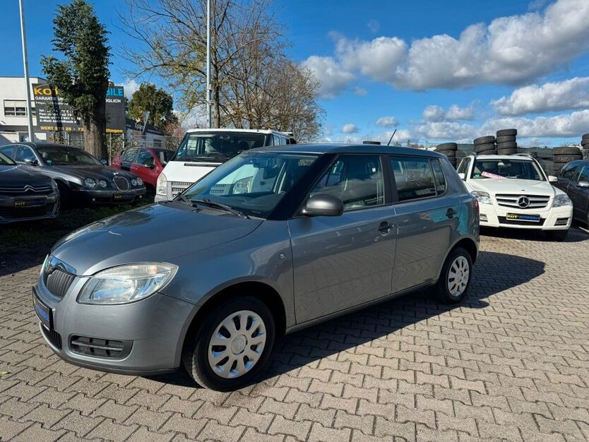 Skoda Fabia 82.000 km 4.990 € Baden-Württemberg - Wendlingen am Neckar 73240