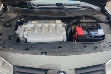Renault Megane 215.000 km 2.000 &euro; Königsbach-Stein 75203