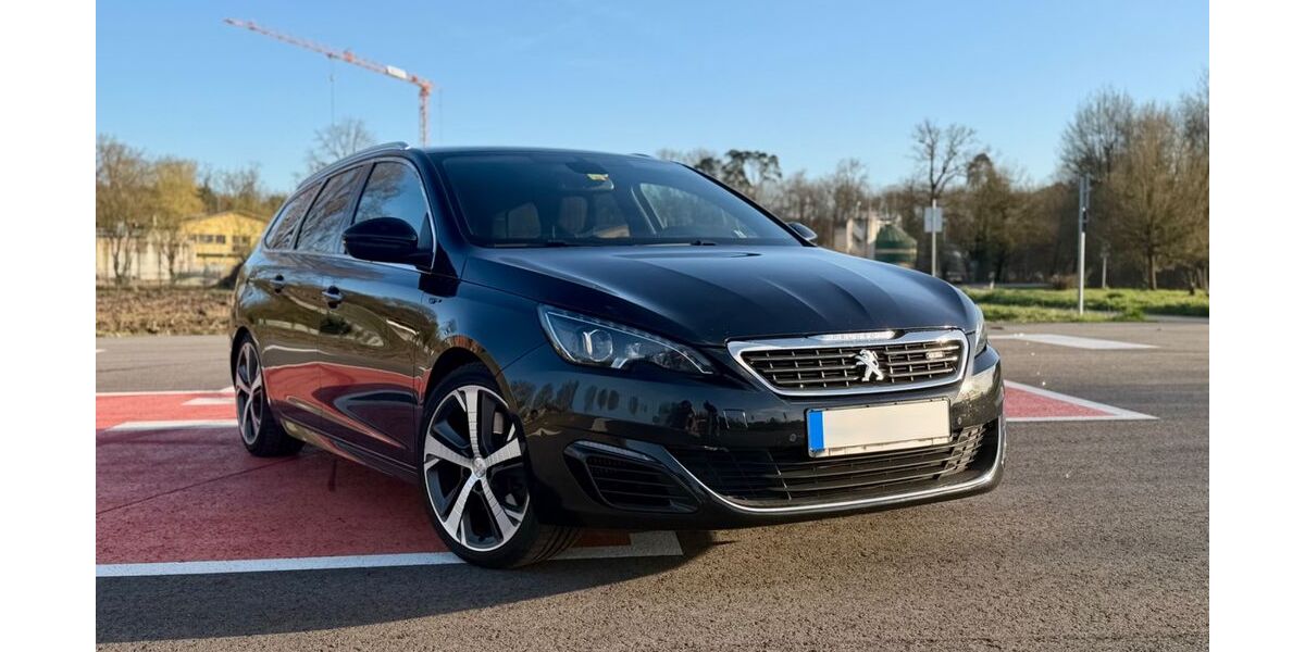 Peugeot 308 210.000 km 7.444 &euro; Kandel 76870