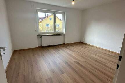 Wohnung Rastatt - 4 Zimmer, 86 m&sup2;, 950&euro; | Angebot:25730174