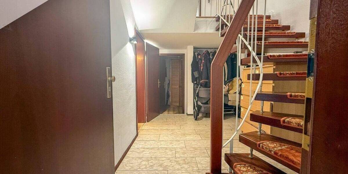 PREMIUM-LAGE: Reihenhaus mit ELW am Durlacher Geigersberg 4 zimmer