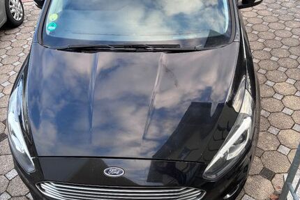 Ford S-Max 255.000 km 9.100 € Forst 76694