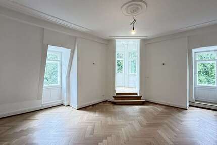 Wohnung zum Mieten in Baden-Baden 3.600 € 181 m²
