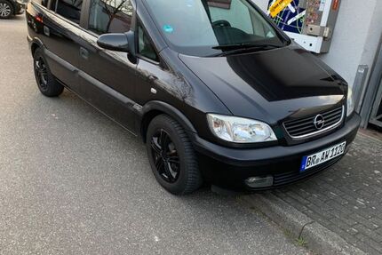 Opel Zafira 250.000 km 1.350 &euro; Bretten 75015