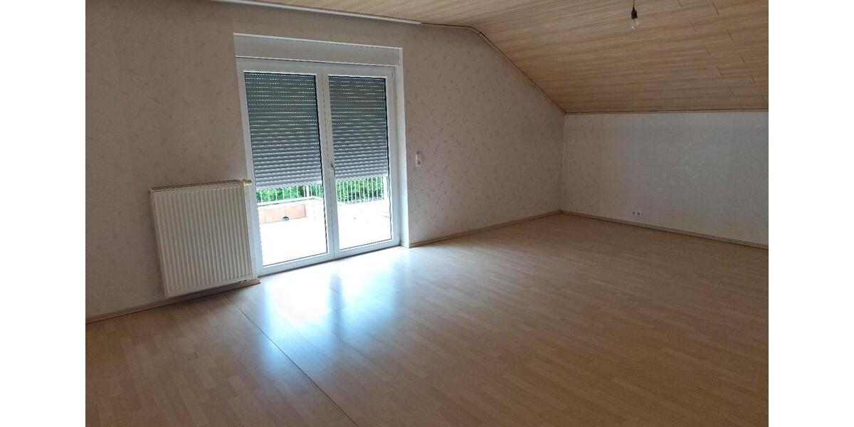 Etagenwohnung Bad Schönborn - 2 Zimmer, 100 m&sup2;, 340.000&euro; | Angebot:25921111