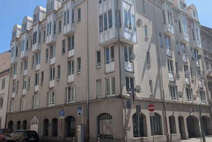 Wohnung Karlsruhe Innenstadt-Ost - 1 Zimmer, 19 m&sup2;, 95.000&euro; | Angebot:26759089