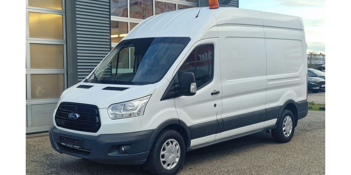Ford Transit 69.000 km 25.799 &euro; Landau 76829