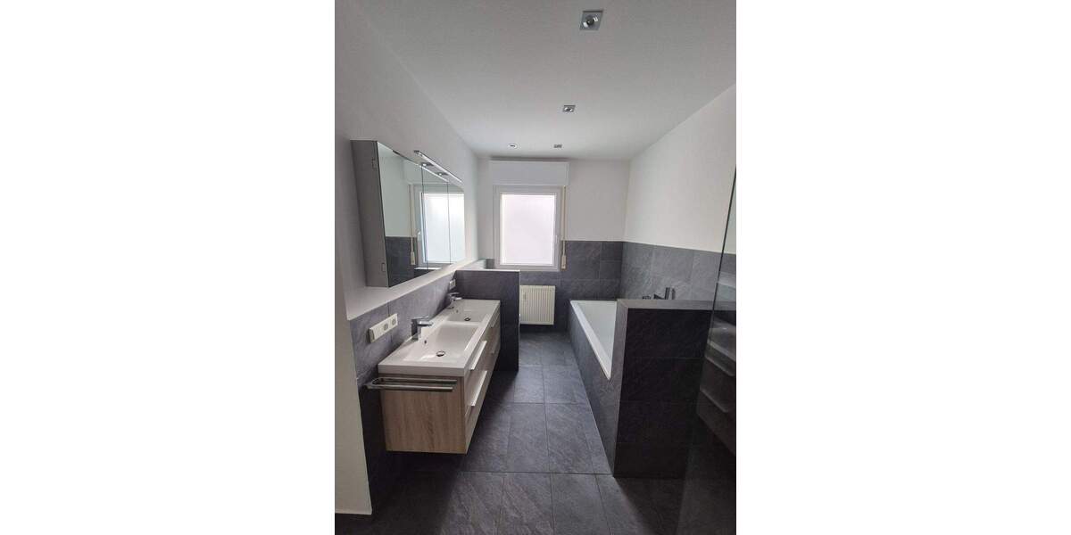 Etagenwohnung Karlsbad-Mutschelbach Mutschelbach - 3 Zimmer, 80 m&sup2;, 765&euro; | Angebot:25780880