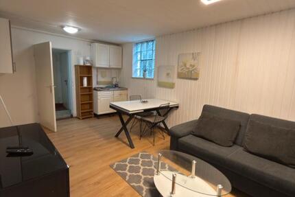 2 Zimmer Wohnung (nicht für Familie geeignet ) 2 zimmer