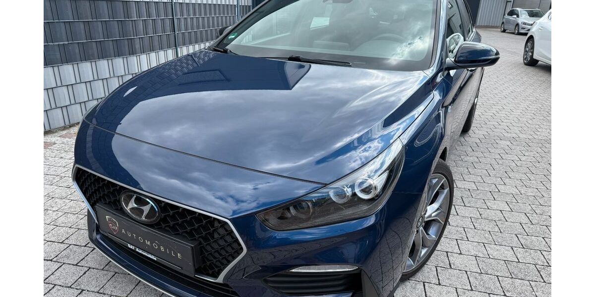 Hyundai i30 48.271 km 17.900 &euro; Stutensee 76297