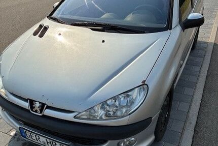 Peugeot 206 272.700 km 600 &euro; Hatzenbühl 76770