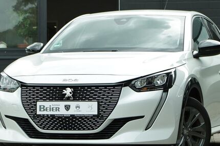 Peugeot 208 30.482 km 17.980 &euro; Karlsruhe 76131