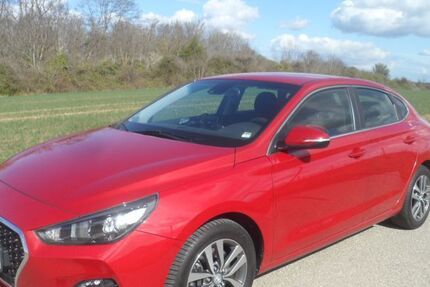 Hyundai i30 62.000 km 13.700 &euro; Weingarten 76356