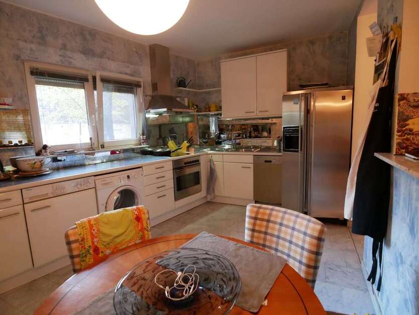 Wohnung zum Kaufen in Karlsruhe 395.000 € 98 m²