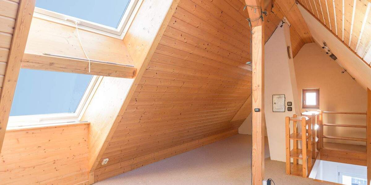 Doppelhaushälfte Pforzheim Huchenfeld - 6 Zimmer, 124 m&sup2;, 350.000&euro; | Angebot:25669211