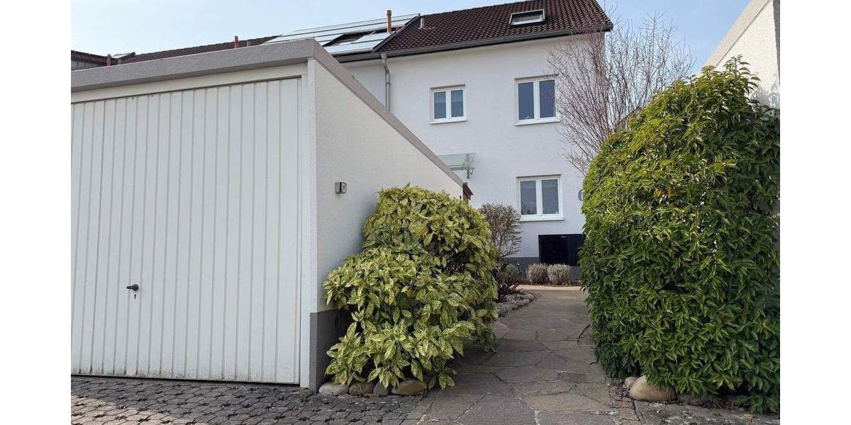 Reihenendhaus Bretten - 4 Zimmer, 145 m&sup2;, 525.000&euro; | Angebot:25777709