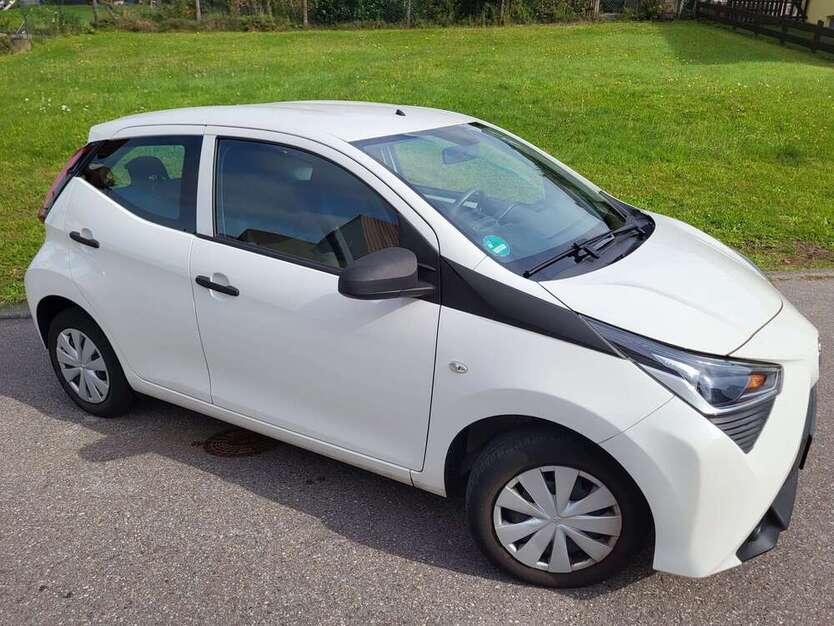Toyota Aygo 69.050 km 7.990 € Marxzell-Pfaffenrot 76359