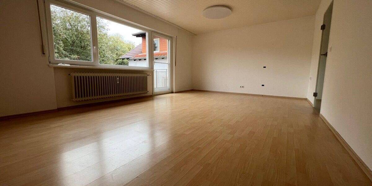 Etagenwohnung Karlsruhe Knielingen - 3 Zimmer, 93 m&sup2;, 1.050&euro; | Angebot:26911821