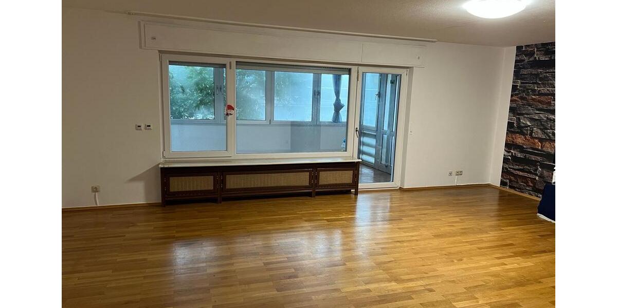 Erdgeschoßwohnung Stutensee - 3.5 Zimmer, 125 m&sup2;, 1.700&euro; | Angebot:25231311
