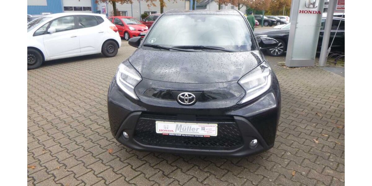 Toyota Aygo (X) 5.700 km 15.590 &euro; Ettlingen-Bruchhausen 76275