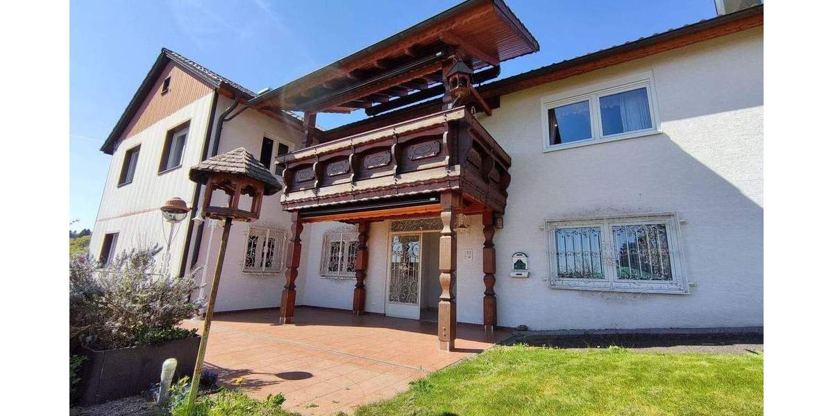 Mehrfamilienhaus, Wohnhaus Karlsruhe Grünwettersbach - 7 Zimmer, 200 m&sup2;, 430.000&euro; | Angebot:25798908