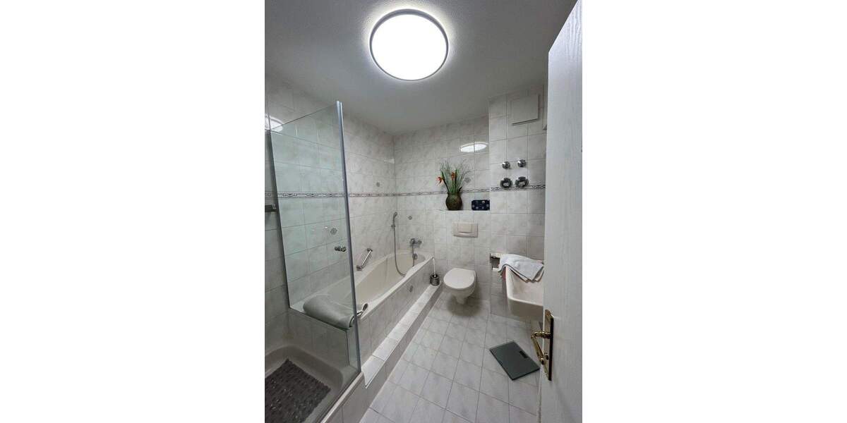 Etagenwohnung Karlsruhe Nordstadt - 4 Zimmer, 120 m&sup2;, 499.000&euro; | Angebot:25712017