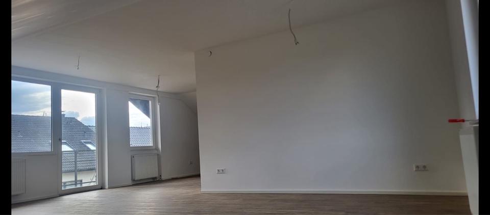 Einfamilienhaus Ettlingen - 4 Zimmer, 180 m&sup2;, 750.000&euro; | Angebot:26924421