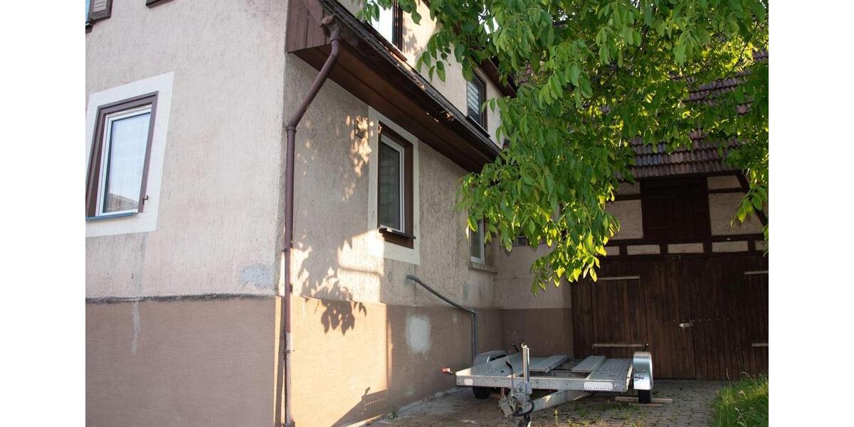 Einfamilienhaus Straubenhardt - 6 Zimmer, 134 m&sup2;, 245.000&euro; | Angebot:25986816