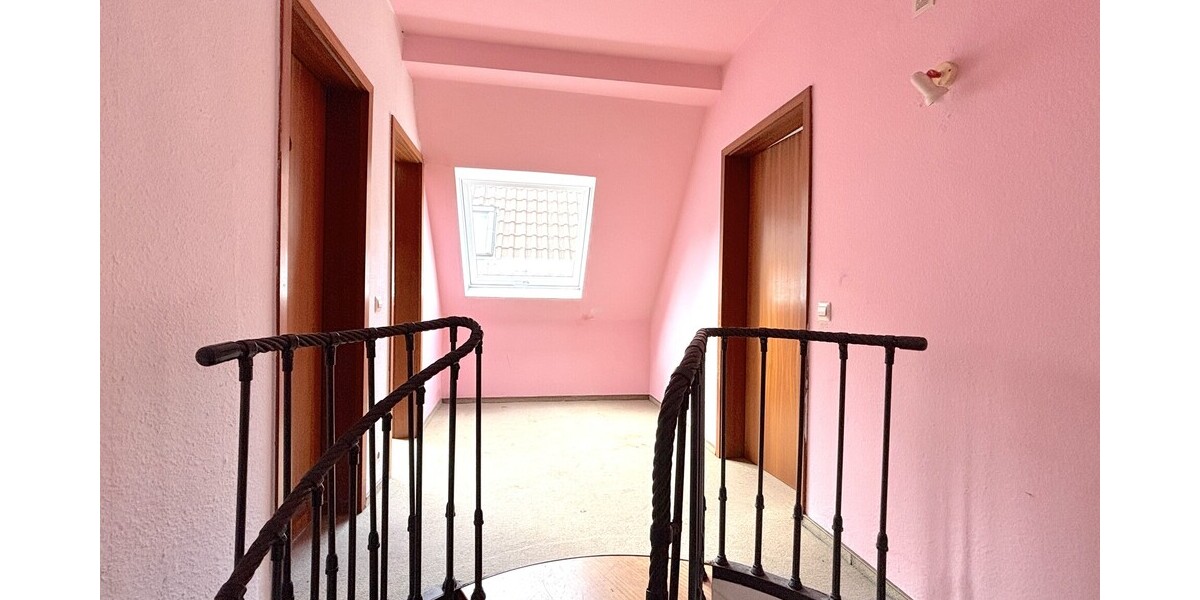 Raum für Neues: 3-Zimmer Maisonettewohnung im Zentrum - Maisonettenwohnung Gernsbach | Angebot:26748184