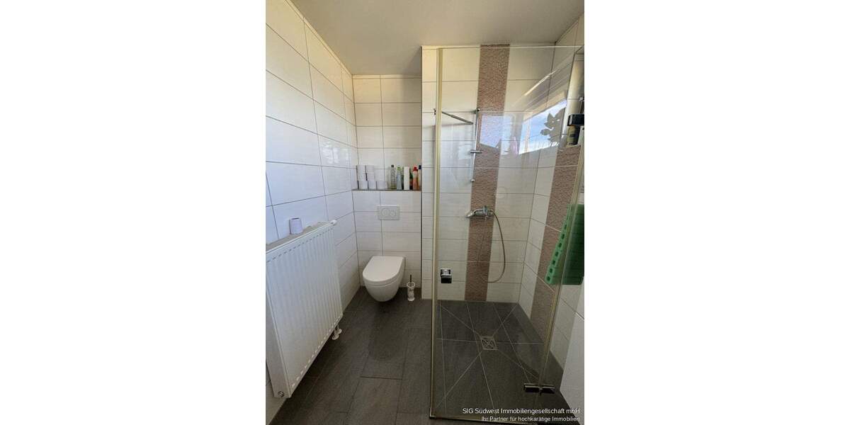 Bungalow Pforzheim Nordweststadt - 3 Zimmer, 82 m&sup2;, 349.000&euro; | Angebot:25775174