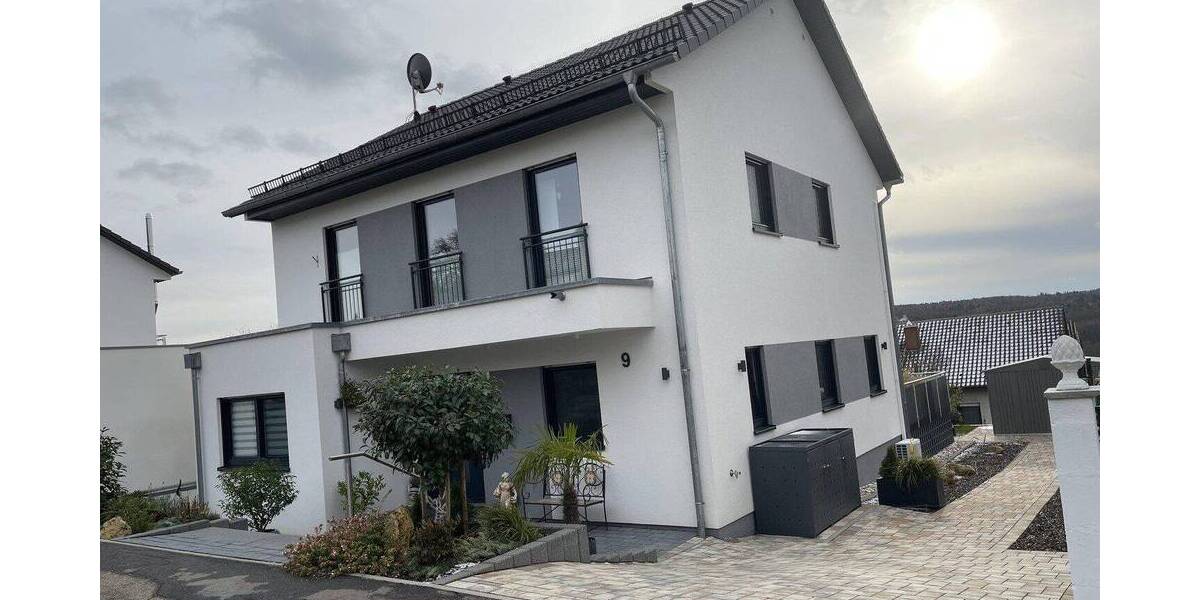 Einfamilienhaus Pforzheim Eutingen - 5 Zimmer, 165 m&sup2;, 879.000&euro; | Angebot:26877399